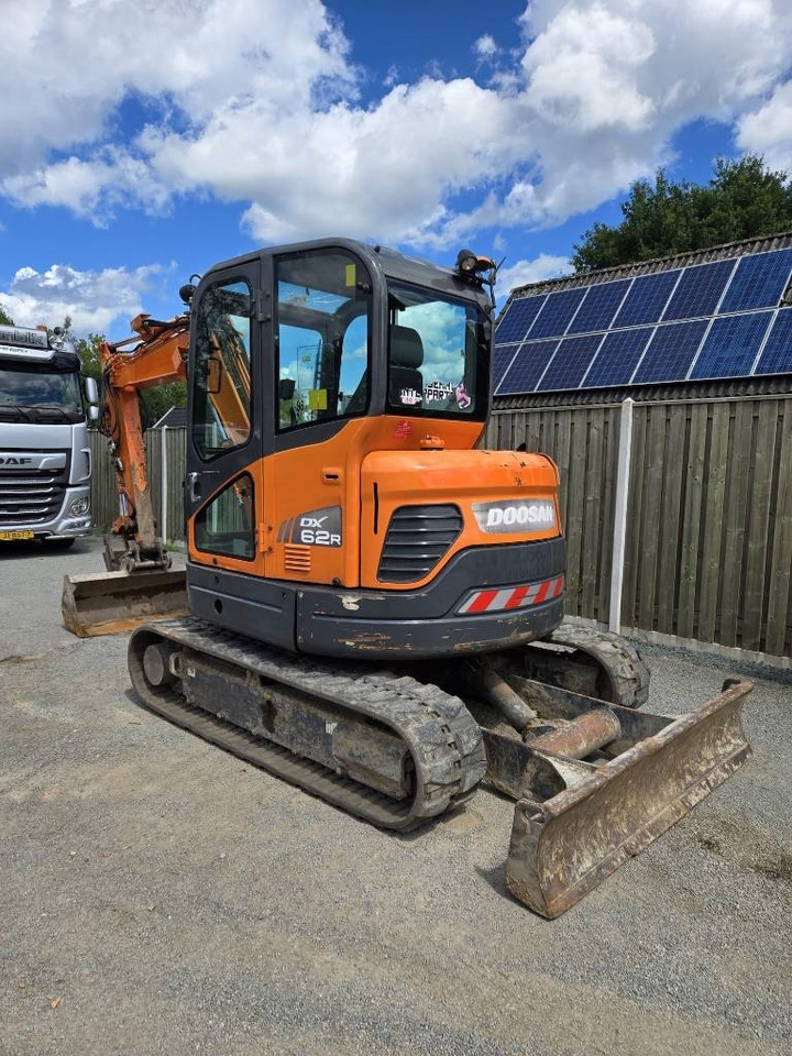 Doosan DX 62 R - Mini excavator: picture 2 Doosan DX 62 R - Mini excavator: picture 2