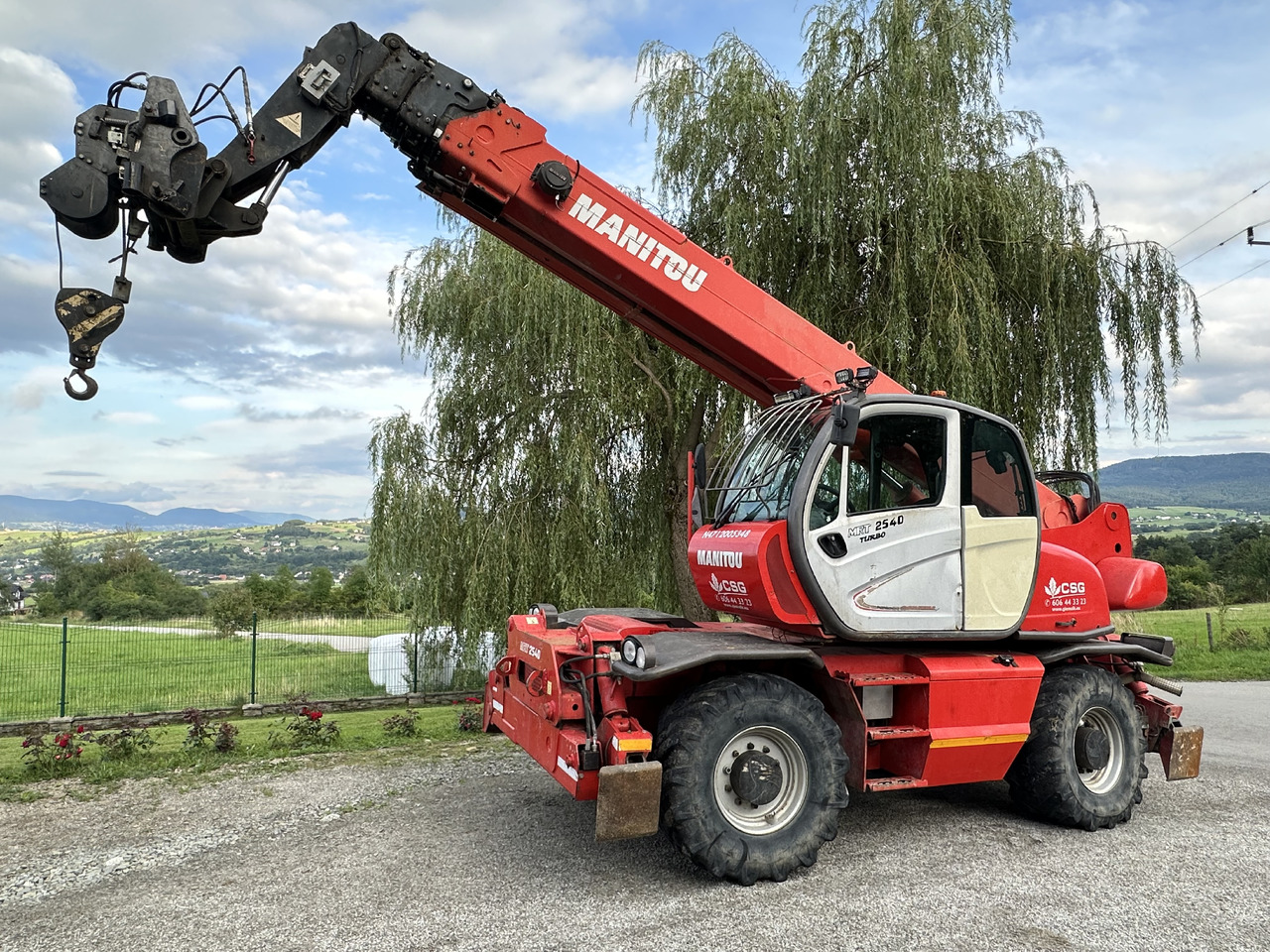 MANITOU MRT2540 Privilege - Telescopic wheel loader: picture 1 MANITOU MRT2540 Privilege - Telescopic wheel loader: picture 1