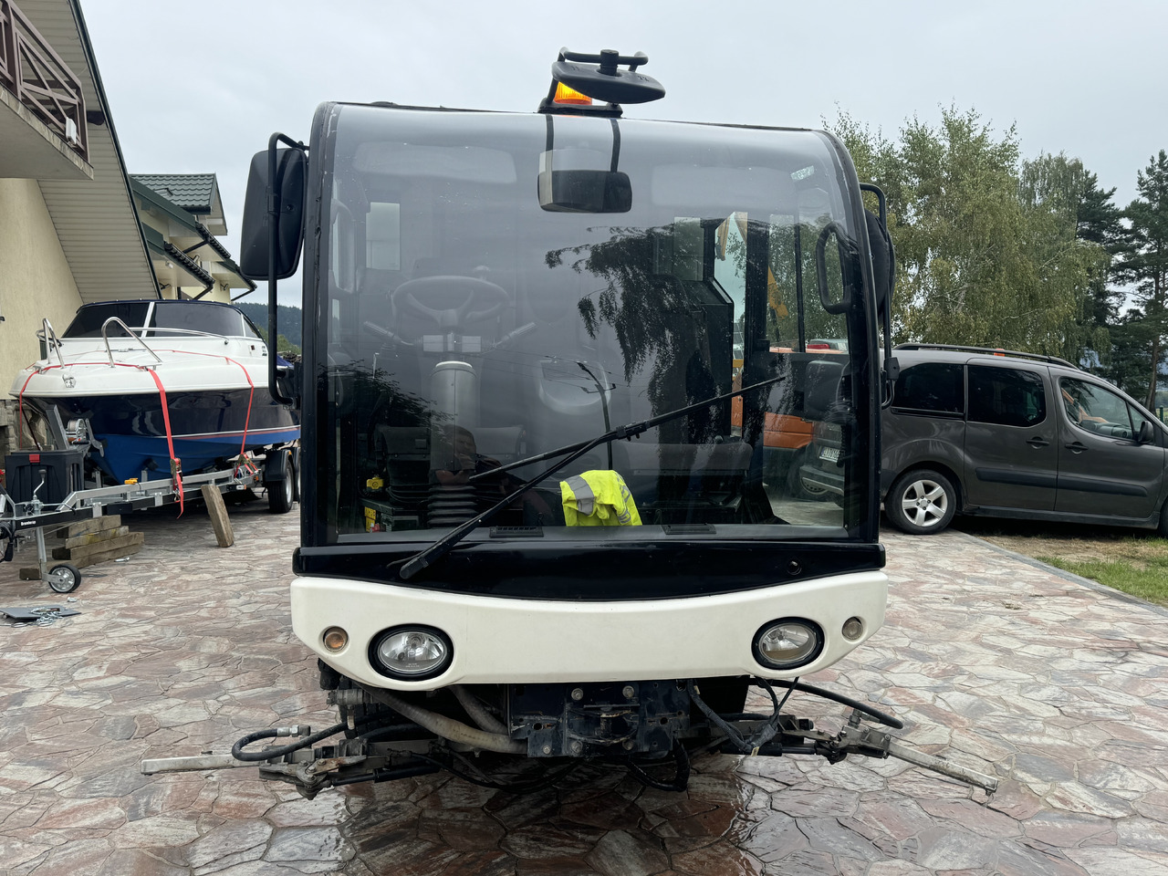 MATHIEU Grand Aquadyne 4000 water truck sprayer HP washer - Road sweeper: picture 4 MATHIEU Grand Aquadyne 4000 water truck sprayer HP washer - Road sweeper: picture 4