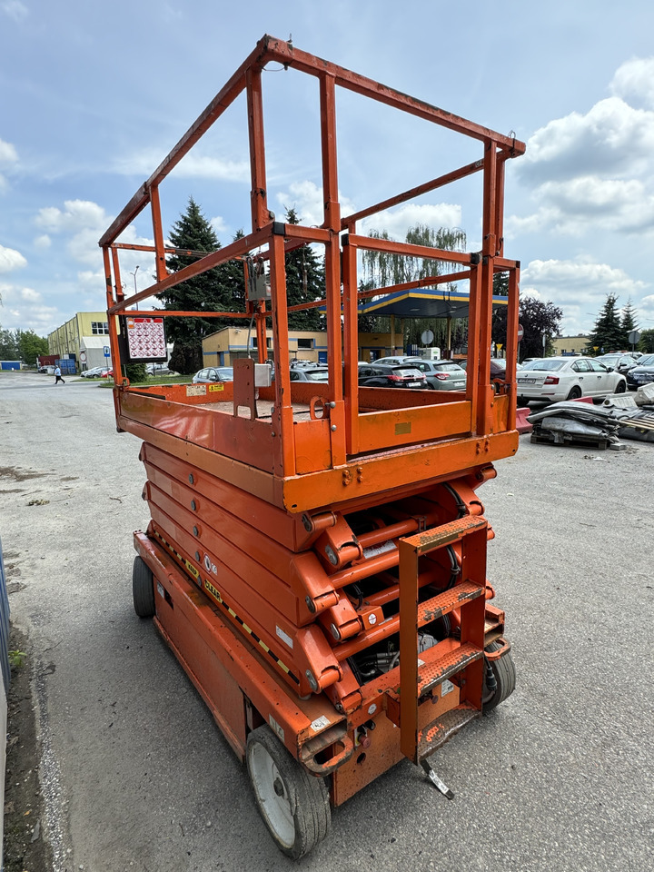 SKYJACK SJIII 4740 SJIII4740 14m - Scissor lift: picture 2 SKYJACK SJIII 4740 SJIII4740 14m - Scissor lift: picture 2