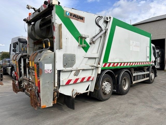 Renault 310 DXI - Garbage truck: picture 3 Renault 310 DXI - Garbage truck: picture 3