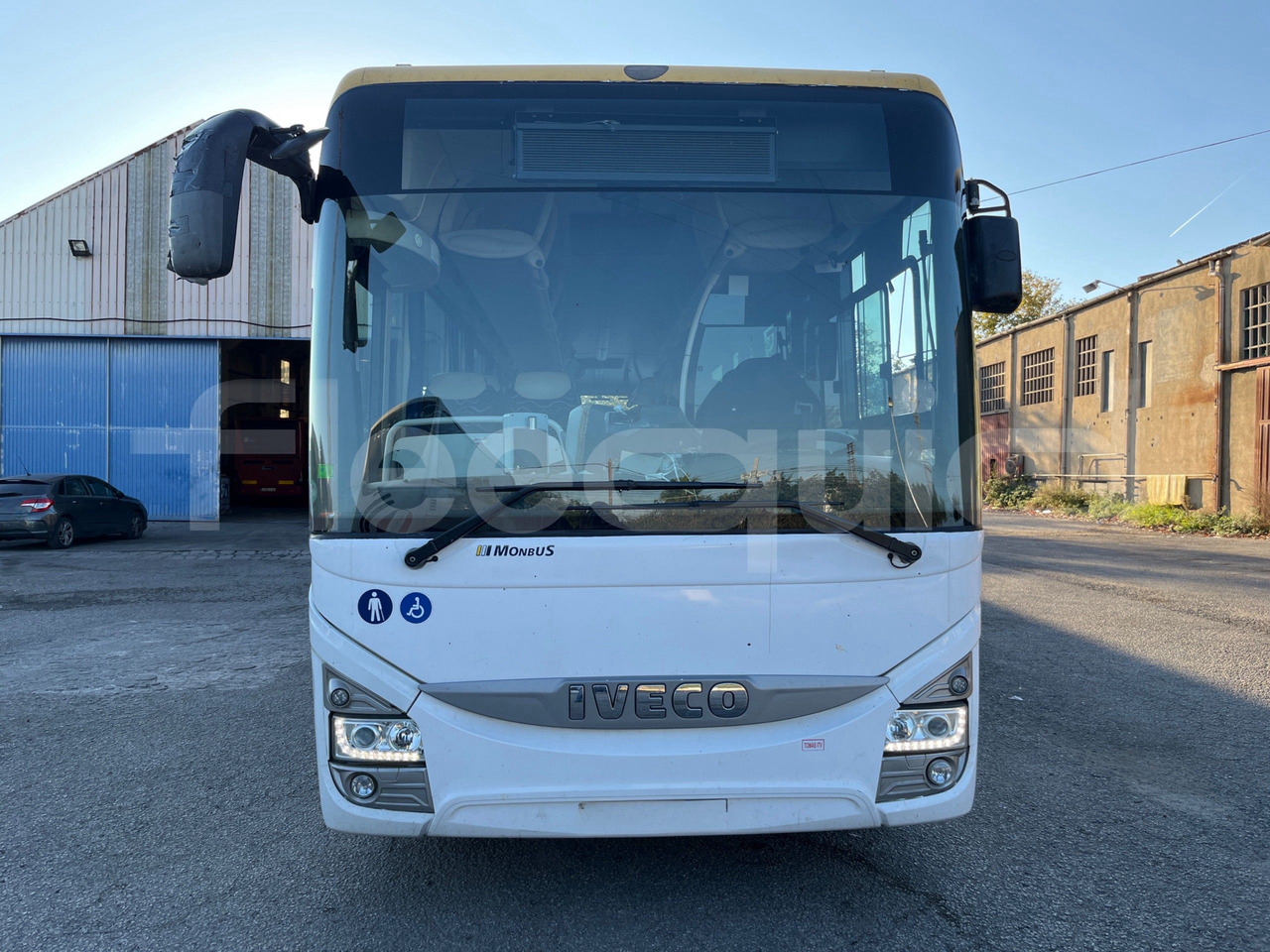 Iveco Crossway - Suburban bus: picture 2 Iveco Crossway - Suburban bus: picture 2
