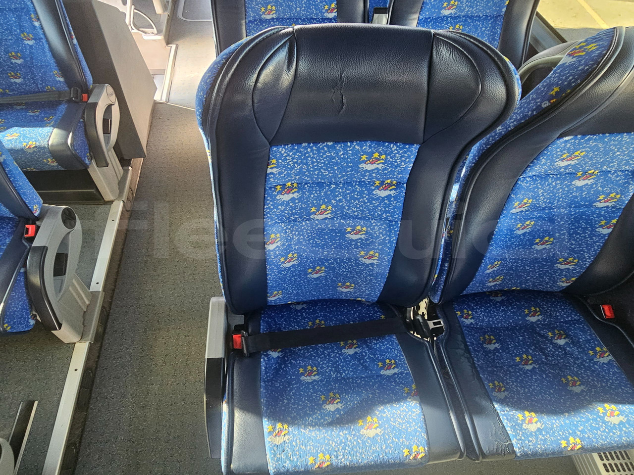 Coach Mercedes-Benz Tourismo: picture 35