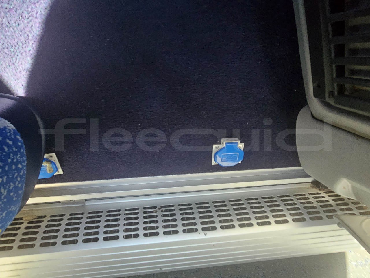 Coach Mercedes-Benz Tourismo: picture 40
