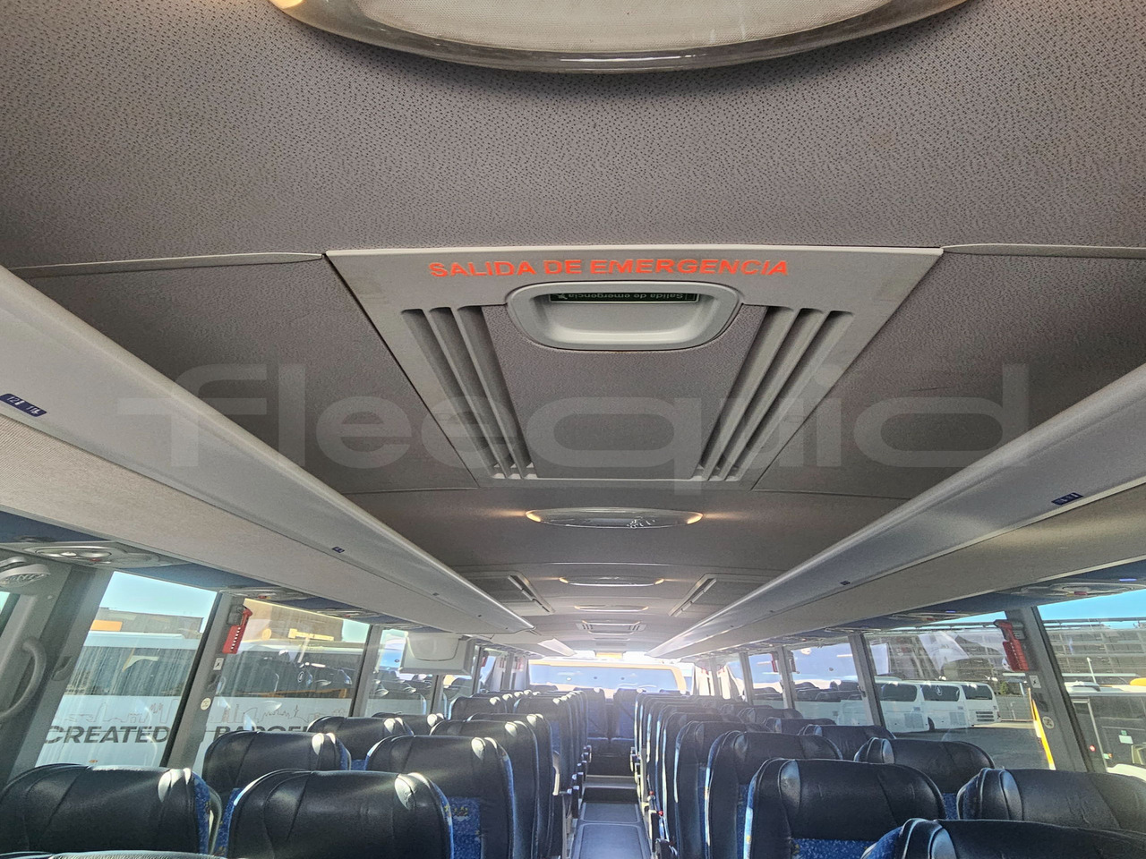 Coach Mercedes-Benz Tourismo: picture 46