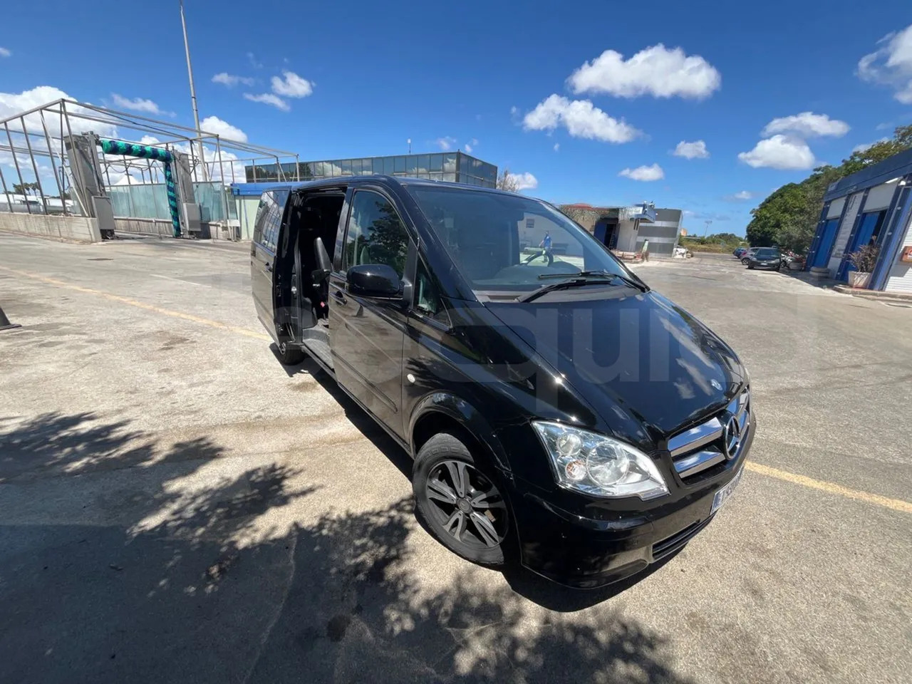 Minibus, Passenger van Mercedes-Benz Vito: picture 10