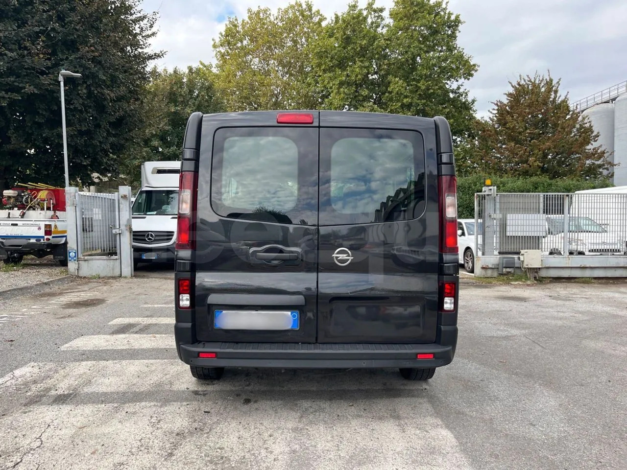 Opel Vivaro - B - Minibus, Passenger van: picture 5 Opel Vivaro - B - Minibus, Passenger van: picture 5
