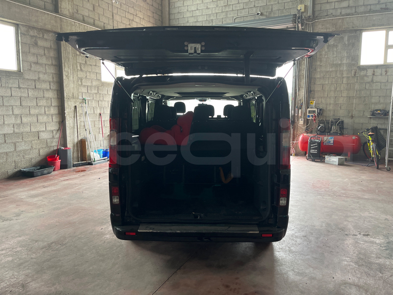 Opel Vivaro - B on lease Opel Vivaro - B: picture 16