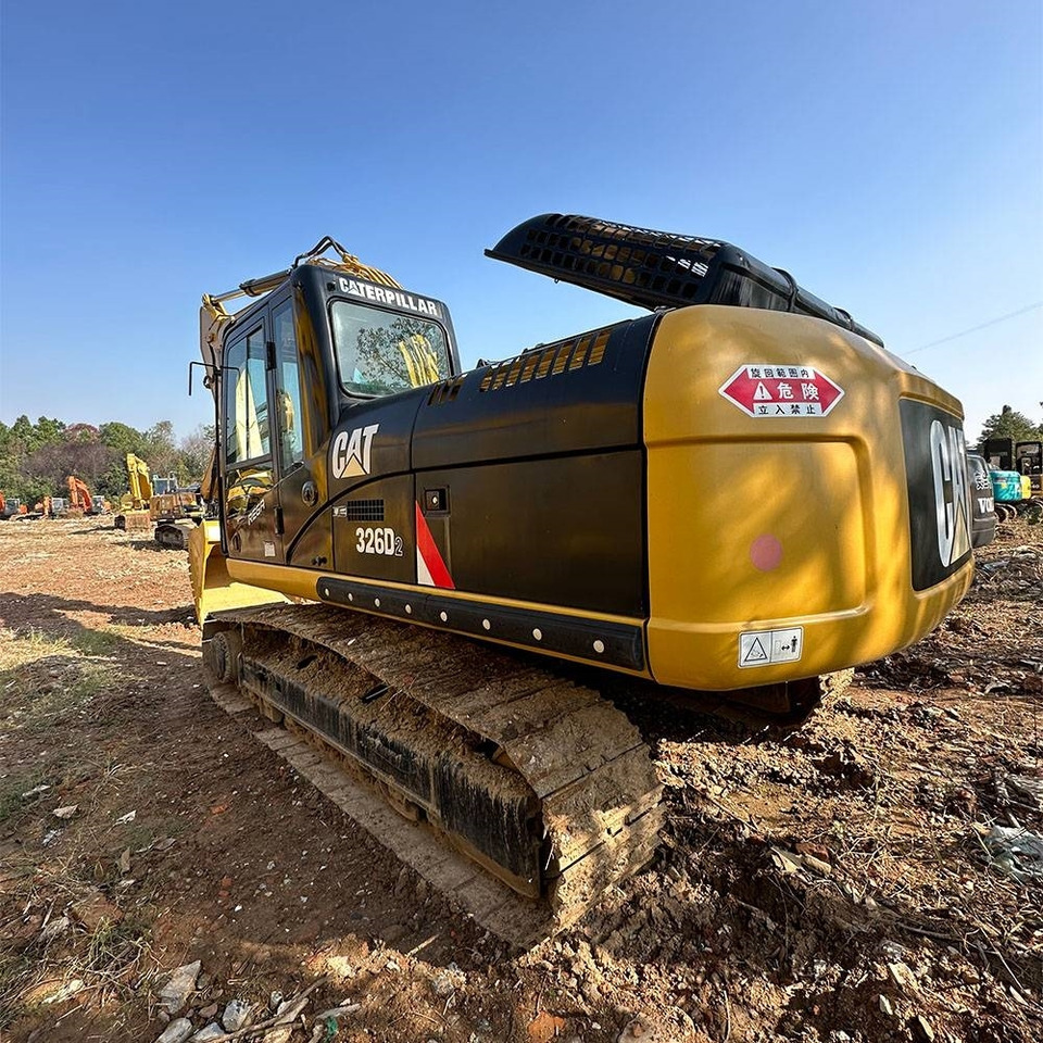 CAT 326D - Crawler excavator: picture 3 CAT 326D - Crawler excavator: picture 3
