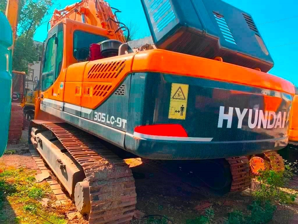 Hyundai 305LC-9T - Crawler excavator: picture 2 Hyundai 305LC-9T - Crawler excavator: picture 2