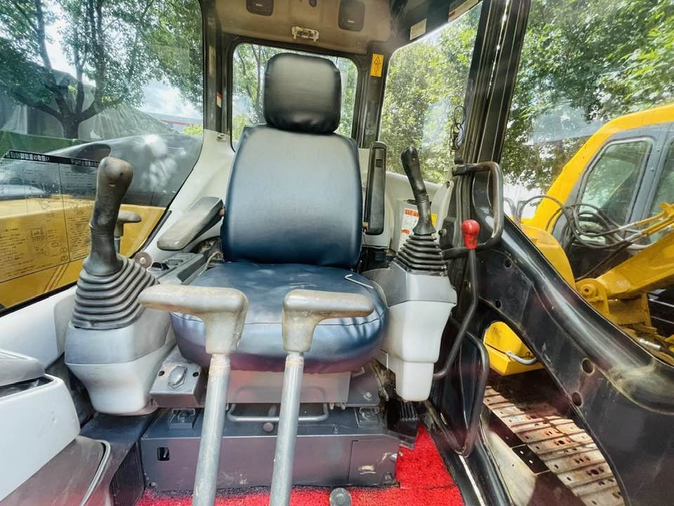 Komatsu PC78US-11 - Mini excavator: picture 4 Komatsu PC78US-11 - Mini excavator: picture 4