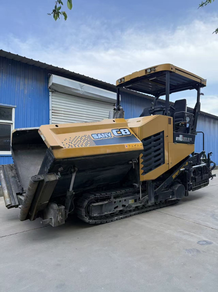 SANY SAP45C-8 - Asphalt paver: picture 3 SANY SAP45C-8 - Asphalt paver: picture 3