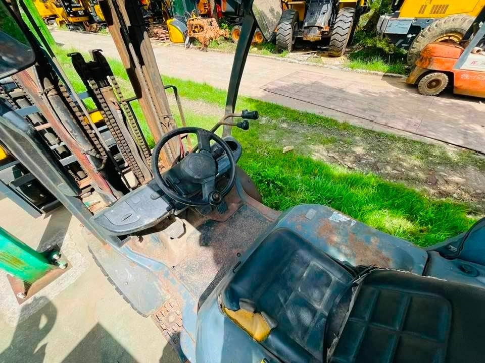 Toyota FD30-8 - Diesel forklift: picture 2 Toyota FD30-8 - Diesel forklift: picture 2