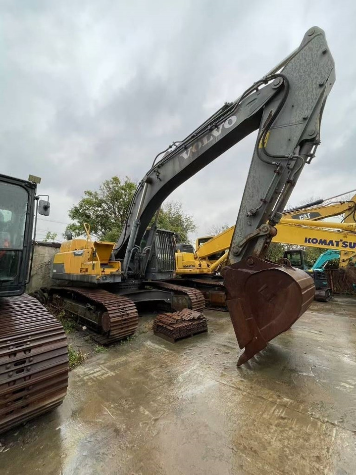 Volvo EC 380 DL - Crawler excavator: picture 1 Volvo EC 380 DL - Crawler excavator: picture 1