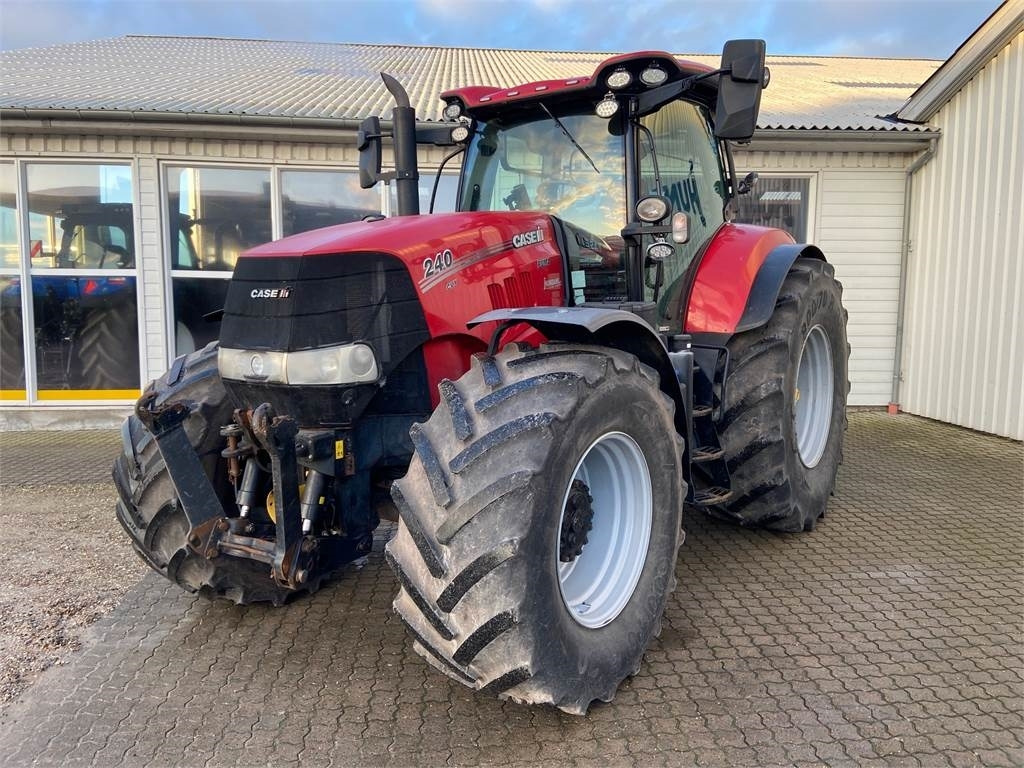 Case IH PUMA 240 CVX - Farm tractor: picture 1 Case IH PUMA 240 CVX - Farm tractor: picture 1