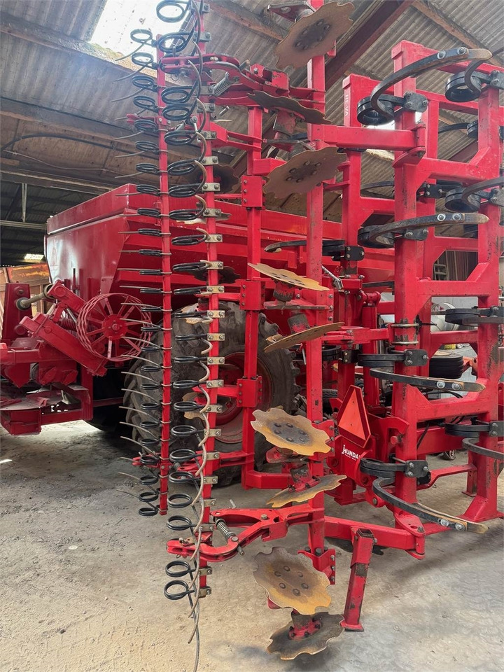 He-Va TRIPLE-TILLER AIRY 6 - Harrow: picture 3 He-Va TRIPLE-TILLER AIRY 6 - Harrow: picture 3