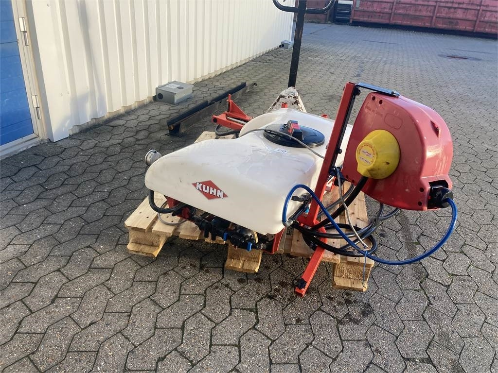 Kuhn EVOLIS Q80 - Tractor mounted sprayer: picture 1 Kuhn EVOLIS Q80 - Tractor mounted sprayer: picture 1