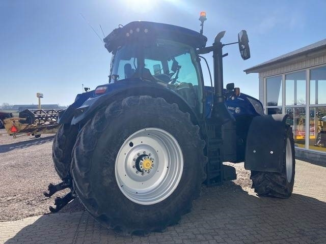 New Holland T7.315 HD AC NEW GEN - Farm tractor: picture 4 New Holland T7.315 HD AC NEW GEN - Farm tractor: picture 4
