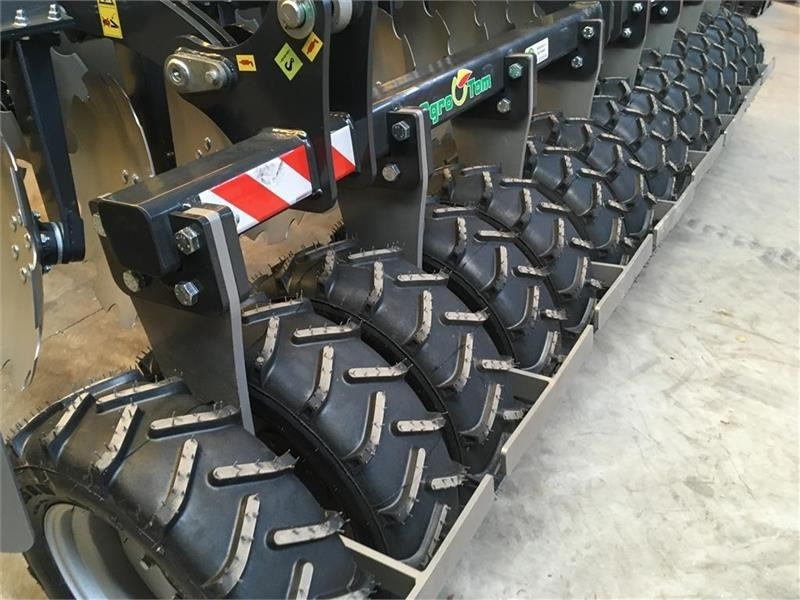 Agro - TOM 4 m. bugseret med slæbeplanke - Disc harrow: picture 5 Agro - TOM 4 m. bugseret med slæbeplanke - Disc harrow: picture 5