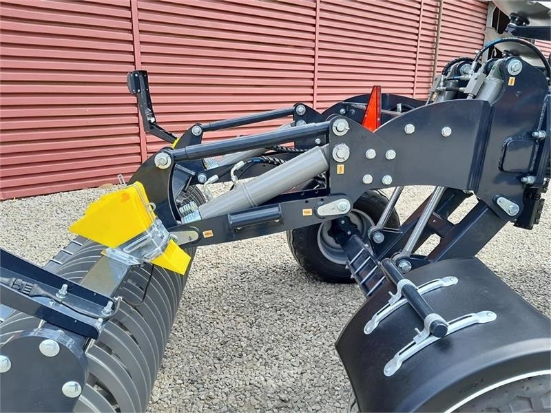 Agro - TOM 6.0 m. HD bugseret - Disc harrow: picture 5 Agro - TOM 6.0 m. HD bugseret - Disc harrow: picture 5
