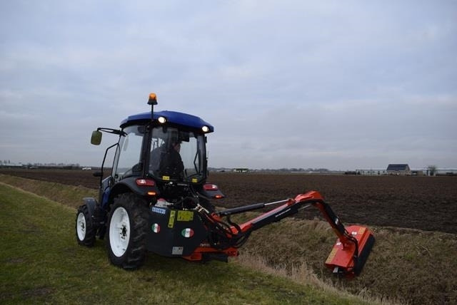 - - - boxer - Attachment for Municipal tractor: picture 1 - - - boxer - Attachment for Municipal tractor: picture 1