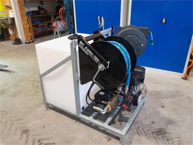 - - - BC AGRO - Pressure washer: picture 1 - - - BC AGRO - Pressure washer: picture 1