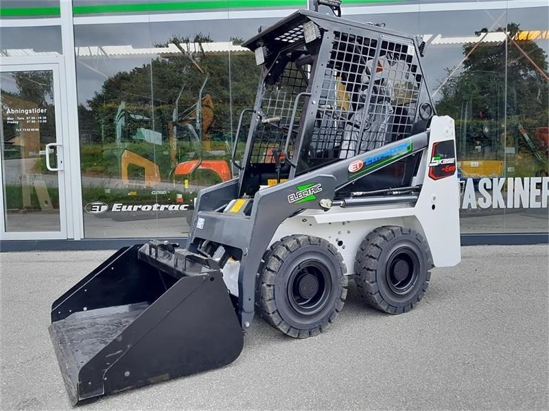 Eurotrac 100% elektrisk - Skid steer loader: picture 1 Eurotrac 100% elektrisk - Skid steer loader: picture 1