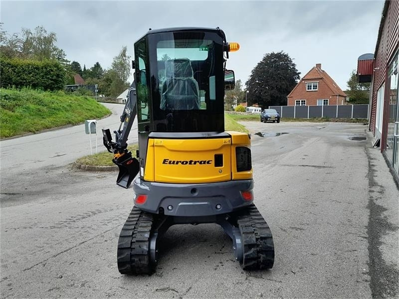 Eurotrac HE26-ER FABRIKSNY KAMPAGNE PRIS - Mini excavator: picture 4 Eurotrac HE26-ER FABRIKSNY KAMPAGNE PRIS - Mini excavator: picture 4