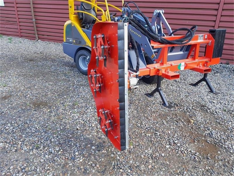 Eurotrac Hækkesnitter - Verge mower: picture 1 Eurotrac Hækkesnitter - Verge mower: picture 1