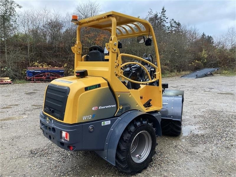 Eurotrac W12F XL lang arm - Compact loader: picture 3 Eurotrac W12F XL lang arm - Compact loader: picture 3