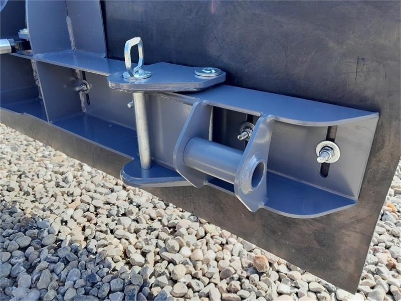 FK Machinery FODER SKRABER - Blade for Construction machinery: picture 5 FK Machinery FODER SKRABER - Blade for Construction machinery: picture 5