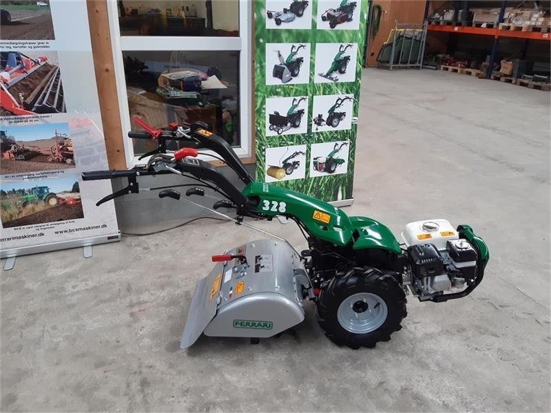 Ferrari 328 - Municipal tractor: picture 2 Ferrari 328 - Municipal tractor: picture 2