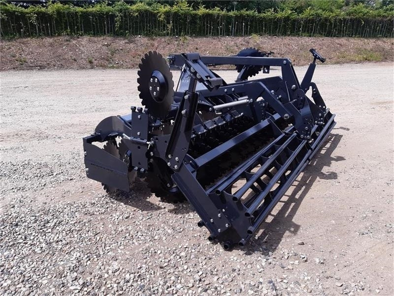 Inter-Tech Diskharve 4 meter J-Maskiner 4 meter med hydraulis - Disc harrow: picture 5 Inter-Tech Diskharve 4 meter J-Maskiner 4 meter med hydraulis - Disc harrow: picture 5