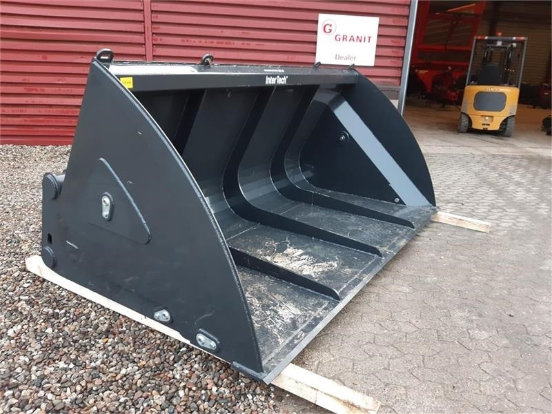 Inter-Tech højtipskovl inter-tech 3 meters - Loader bucket: picture 1 Inter-Tech højtipskovl inter-tech 3 meters - Loader bucket: picture 1