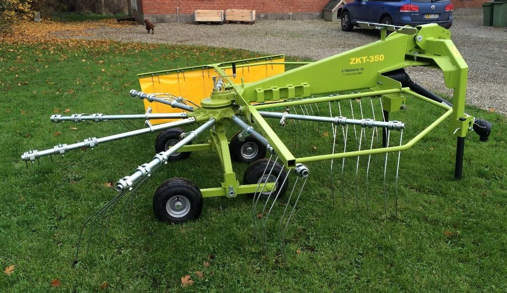 J-Maskiner 350 - Tedder/ Rake: picture 4 J-Maskiner 350 - Tedder/ Rake: picture 4