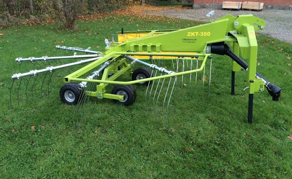 J-Maskiner 350 - Tedder/ Rake: picture 5 J-Maskiner 350 - Tedder/ Rake: picture 5