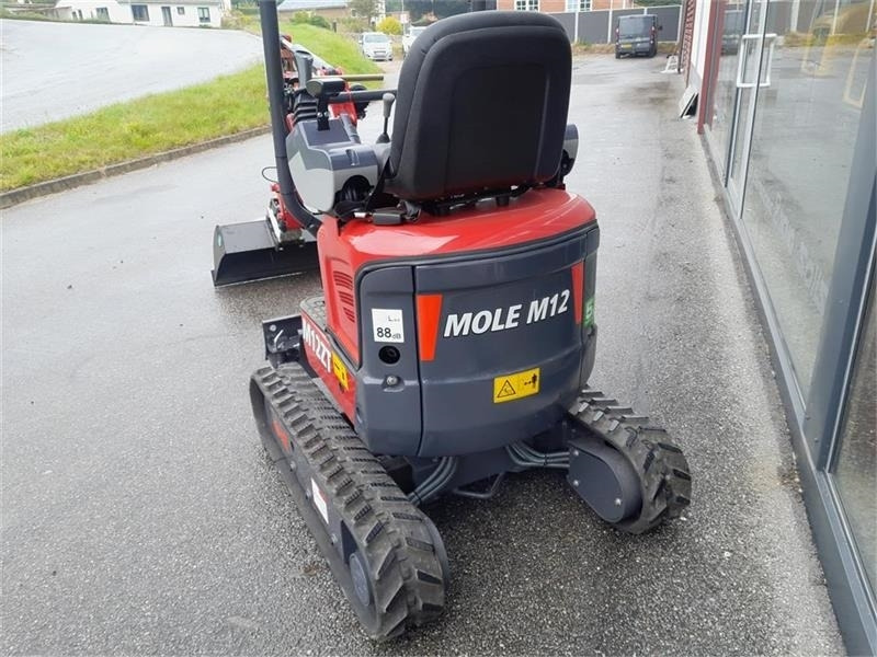 Mole M12 - Mini excavator: picture 5 Mole M12 - Mini excavator: picture 5