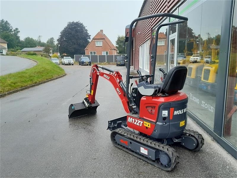 Mole M12 - Mini excavator: picture 4 Mole M12 - Mini excavator: picture 4