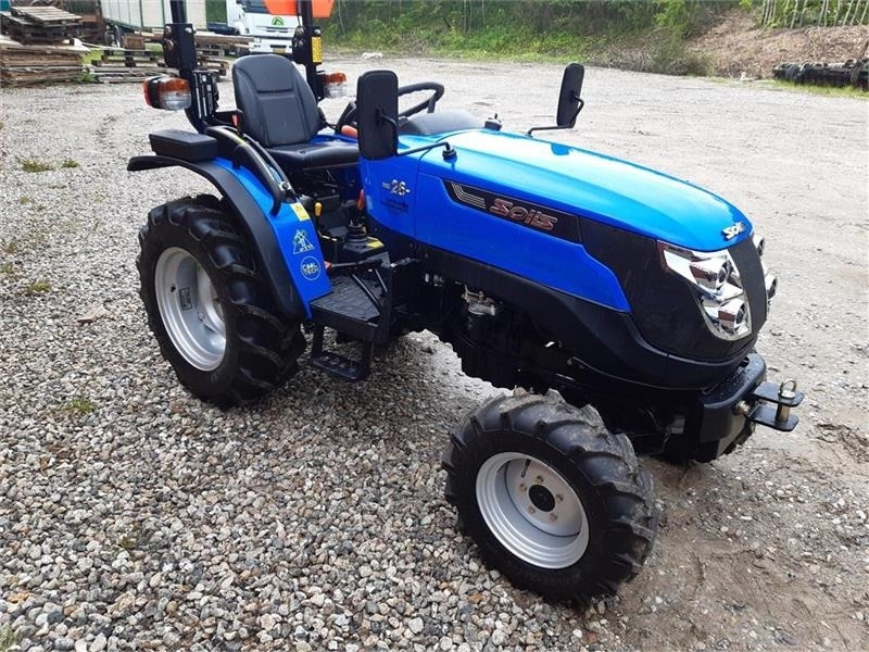 Solis 26 servostyring og brede traktor dæk - Municipal tractor: picture 5 Solis 26 servostyring og brede traktor dæk - Municipal tractor: picture 5