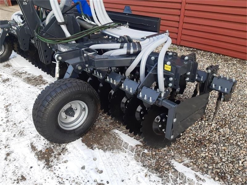 - - - gylle nedfælder 5 meters - Slurry tanker: picture 4 - - - gylle nedfælder 5 meters - Slurry tanker: picture 4