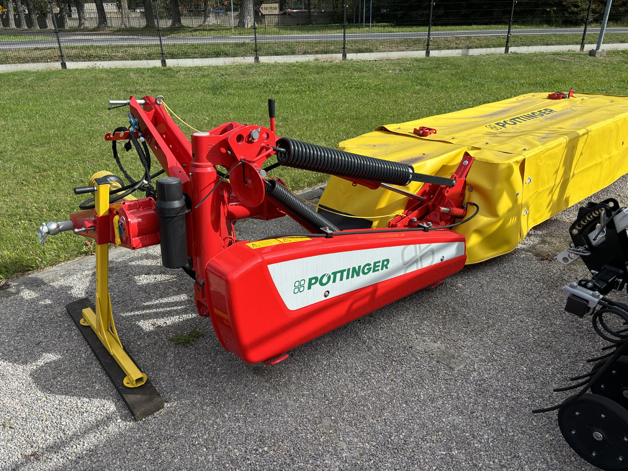 PÖTTINGER Novadisc 302 - Mower: picture 1 PÖTTINGER Novadisc 302 - Mower: picture 1