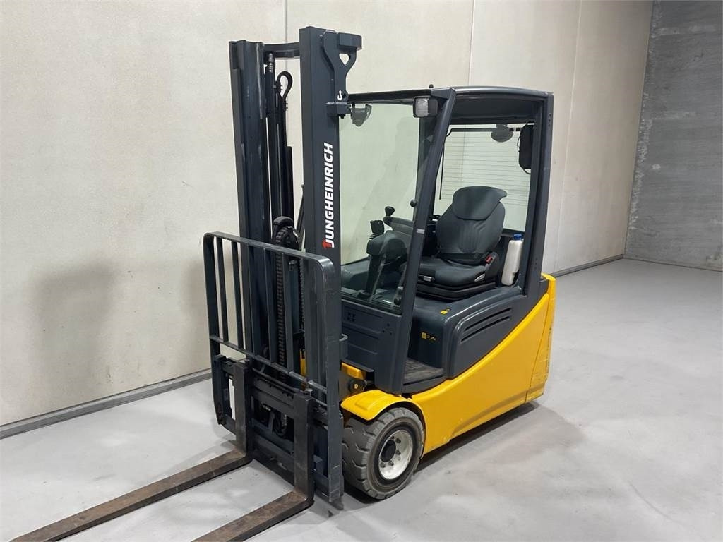 Jungheinrich EFG 220 SP 330ZZ - Electric forklift: picture 4 Jungheinrich EFG 220 SP 330ZZ - Electric forklift: picture 4