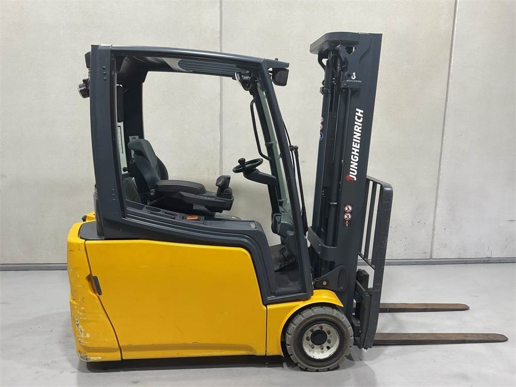 Jungheinrich EFG 220 SP 330ZZ - Electric forklift: picture 1 Jungheinrich EFG 220 SP 330ZZ - Electric forklift: picture 1
