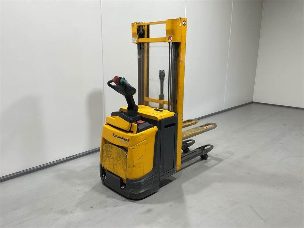 Jungheinrich ERC 212Z - Stacker: picture 2 Jungheinrich ERC 212Z - Stacker: picture 2