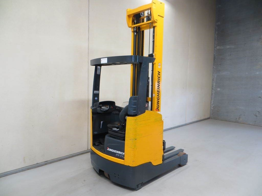 Jungheinrich ETV 216 - Reach truck: picture 4 Jungheinrich ETV 216 - Reach truck: picture 4
