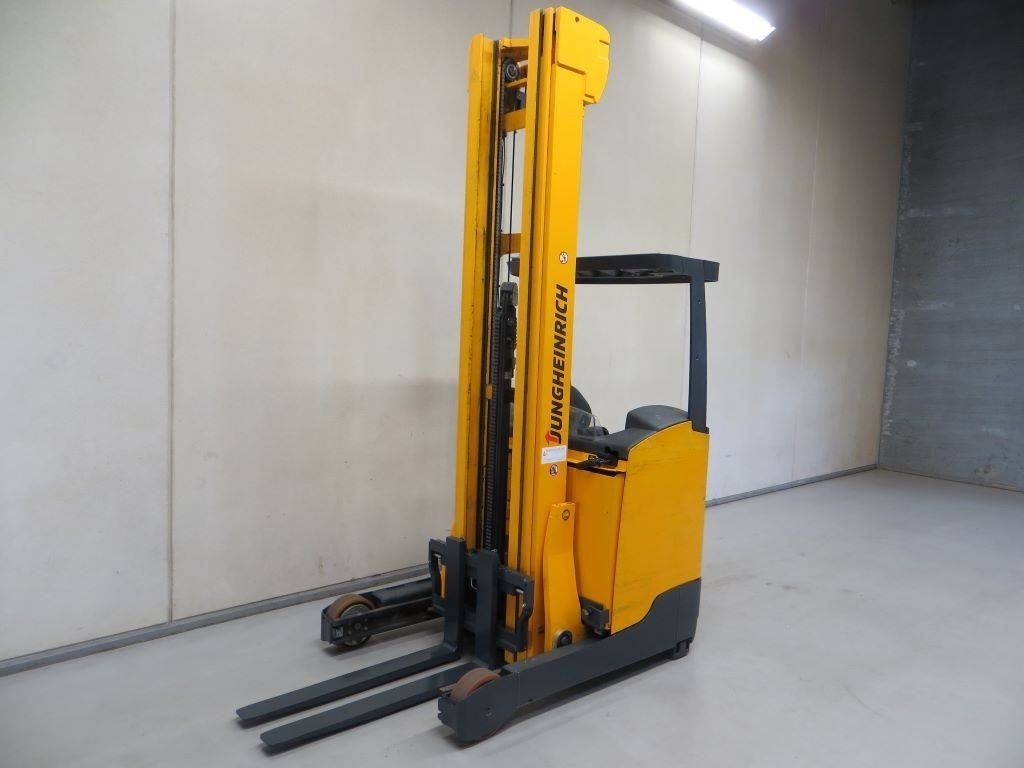 Jungheinrich ETV 216 - Reach truck: picture 3 Jungheinrich ETV 216 - Reach truck: picture 3