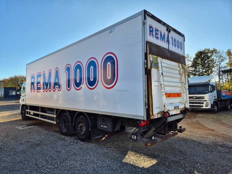 DAF CF 330 // 2 compartments /Cool/freeze - Refrigerator truck: picture 4 DAF CF 330 // 2 compartments /Cool/freeze - Refrigerator truck: picture 4