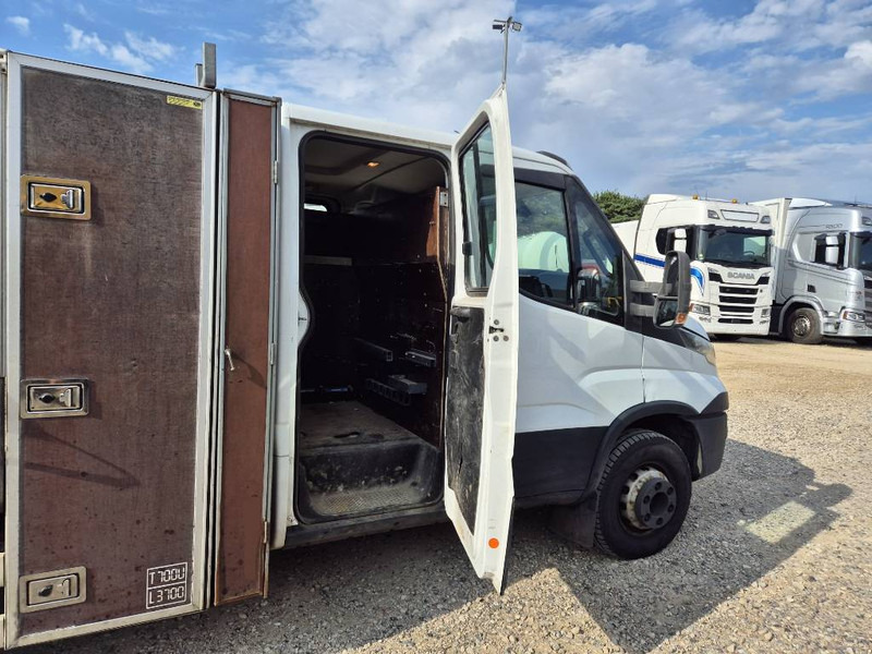 Iveco Daily 70c17 // med lad og presenning - Dropside/ Flatbed truck: picture 5 Iveco Daily 70c17 // med lad og presenning - Dropside/ Flatbed truck: picture 5