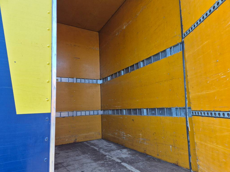 MAN TGM 12.280 // Lift // Sideopening on lease MAN TGM 12.280 // Lift // Sideopening: picture 11