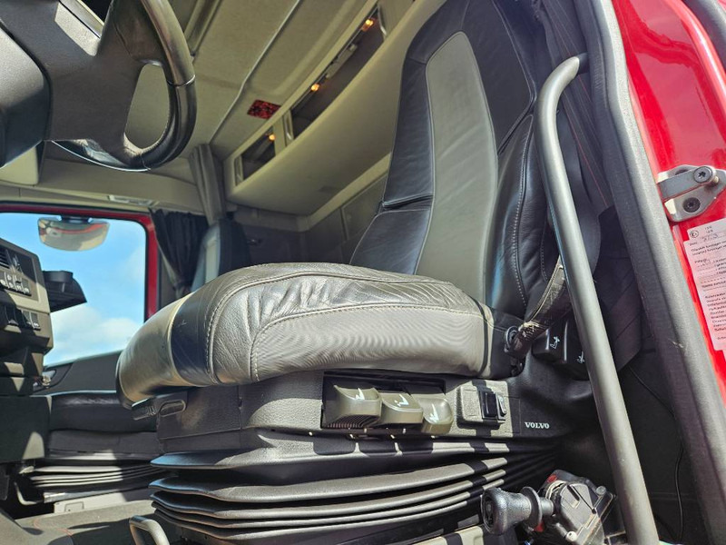 Volvo FH 500 6x2 // Hydraulic //ACC - Tractor unit: picture 3 Volvo FH 500 6x2 // Hydraulic //ACC - Tractor unit: picture 3